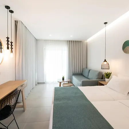 Hotel Selini & Waterpark 4*